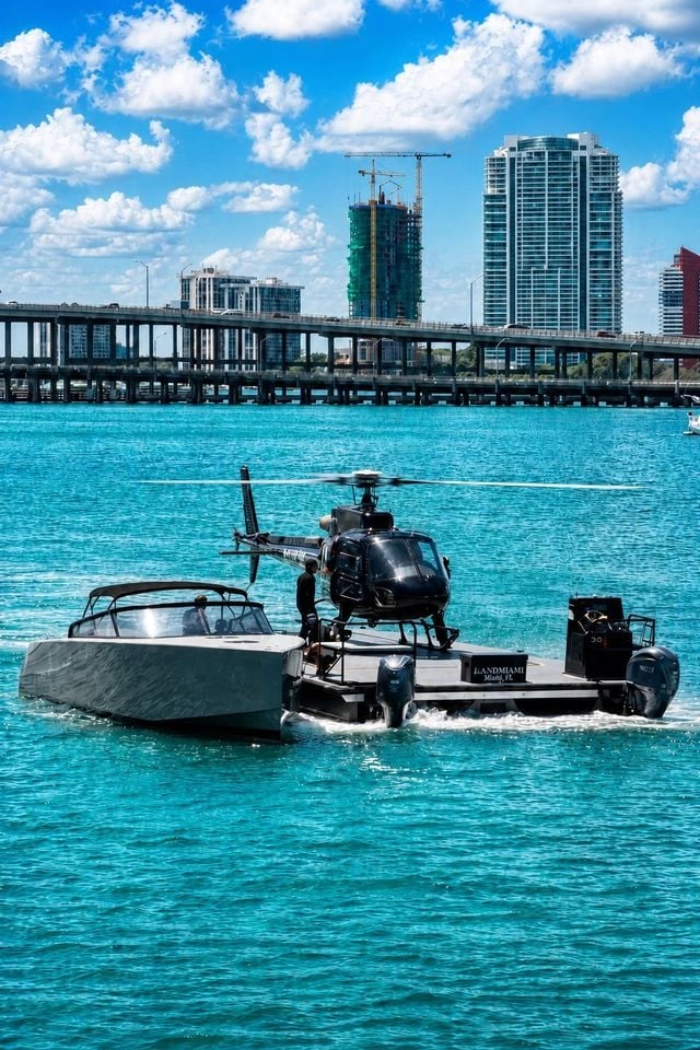 ilandmiami luxury miami water landing 6371716