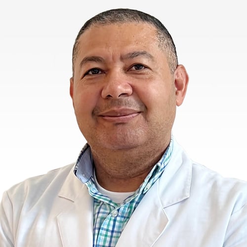 Edgar Rafael Valdez-Quinonez, APRN