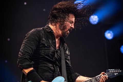 Foo Fighters on stage, 25 JUN 2019