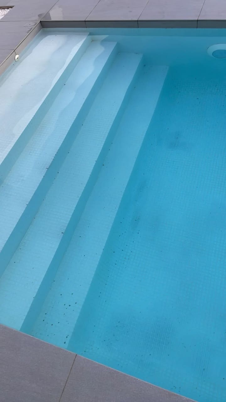 After: Pool steps and floor cleaned