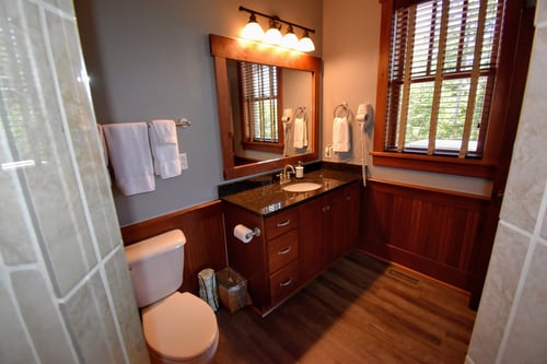 Vacation Rental 4 Bathrooms Vanity