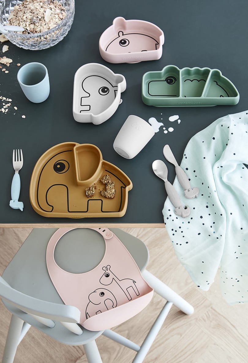 Stick-Stay-silicone-kids-tableware_Lrs