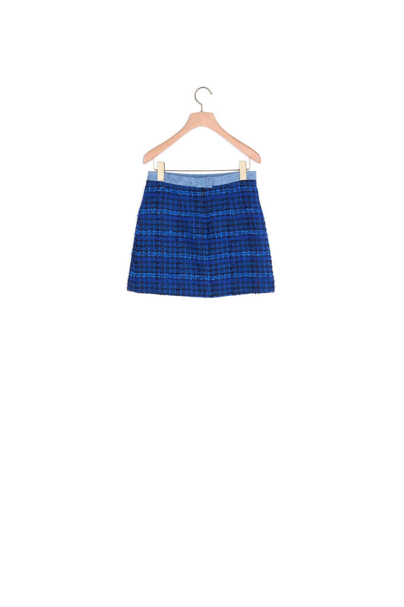 Short tweed skirt