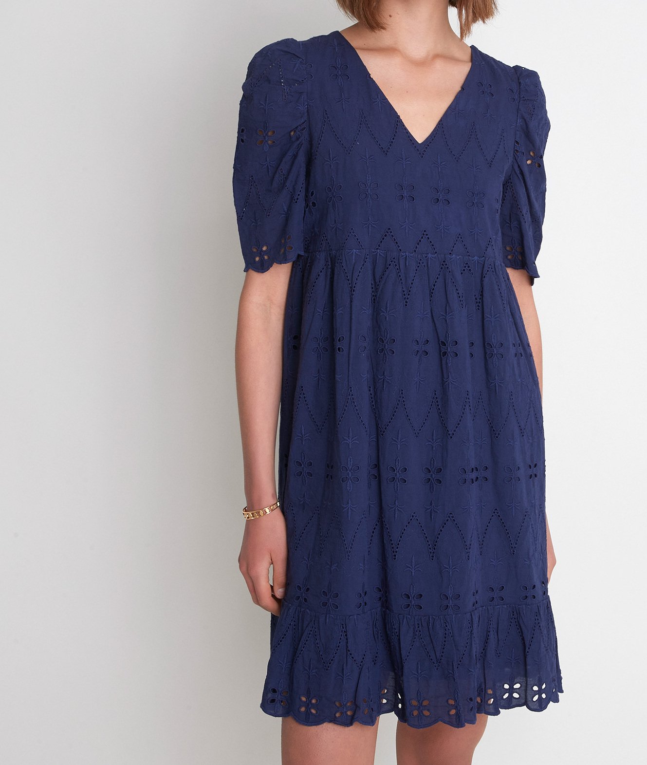 Robe Broderie Coton Bleu Marine - Taille M, Neuve Avec étiquettes, Manches Bouffantes