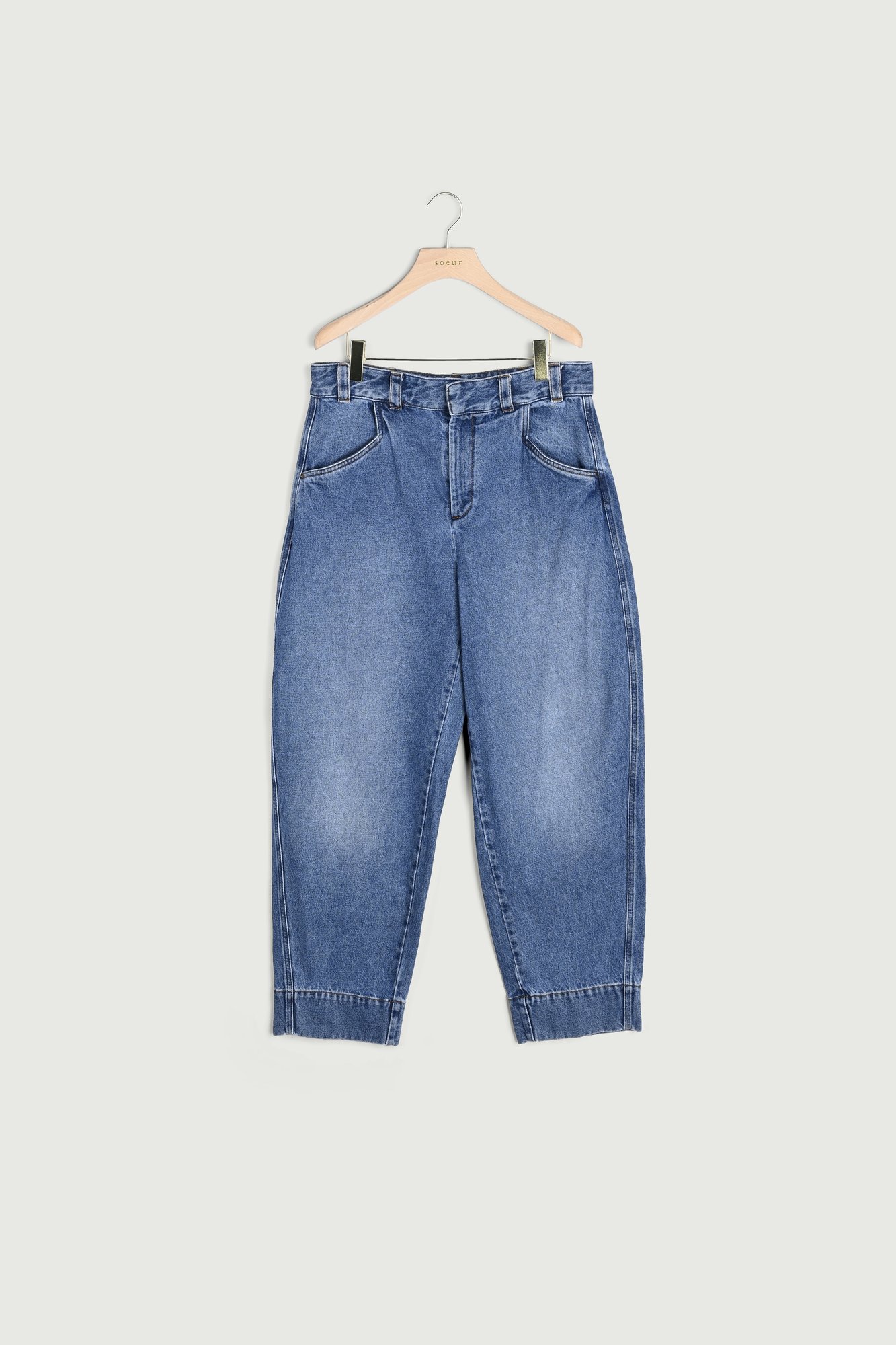 Product photo VOLAGE JEANS number 0