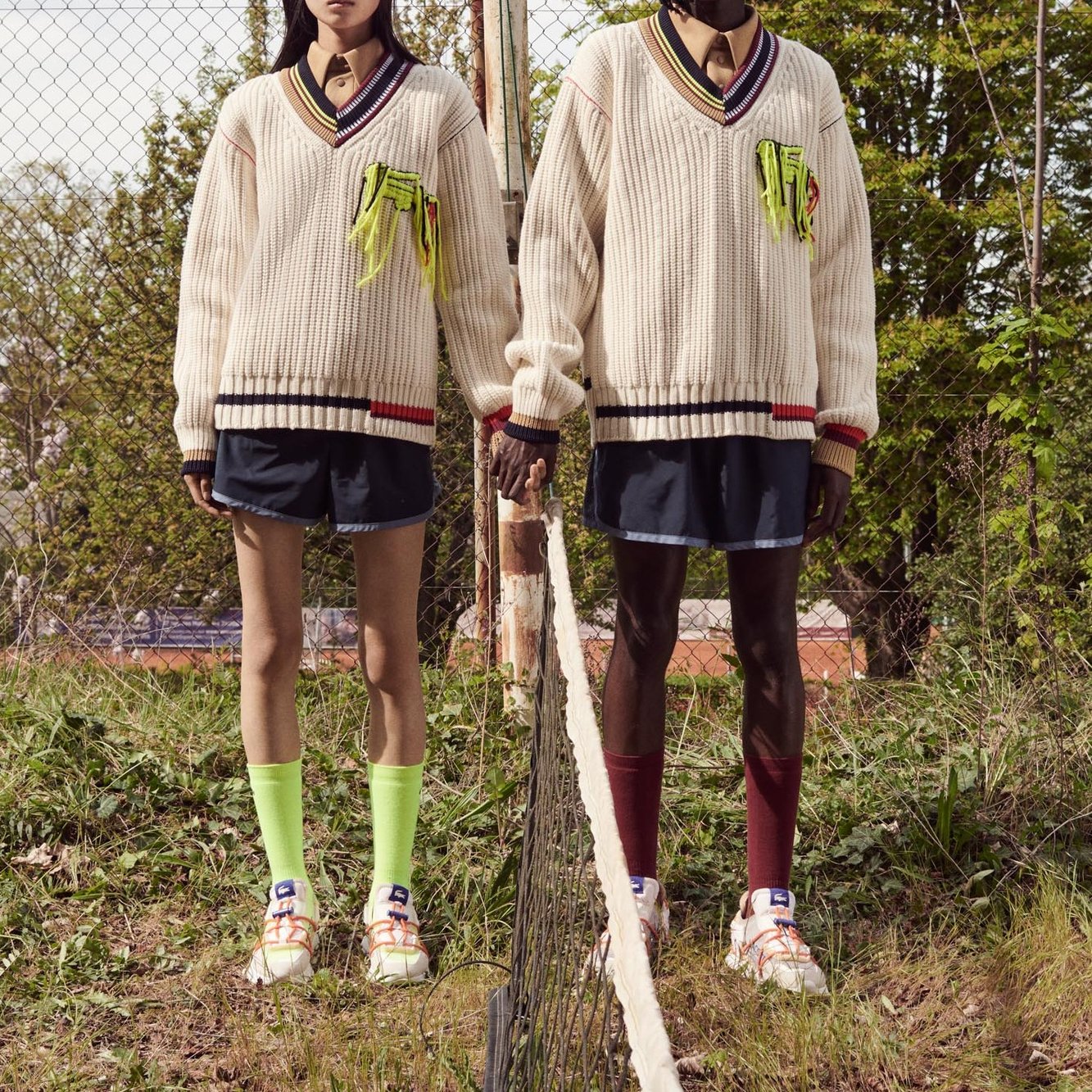 Pull unisexe Lacoste seconde main photo 2