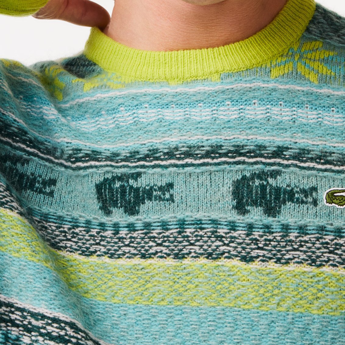 Pull homme Lacoste seconde main photo 3