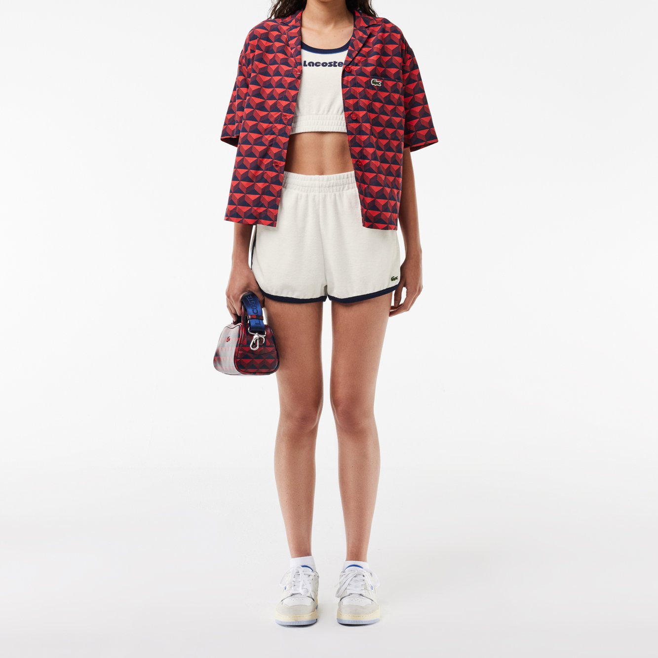 Short femme Lacoste seconde main photo 4