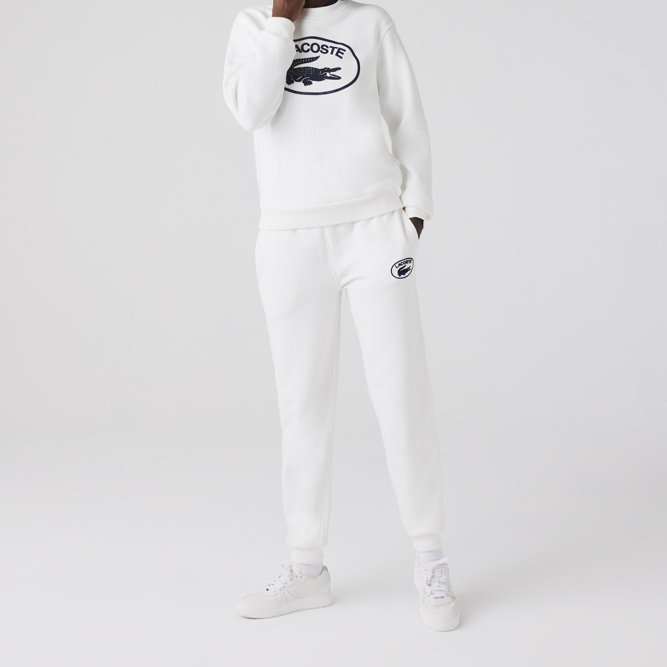 Sweatshirt femme Lacoste seconde main photo 4