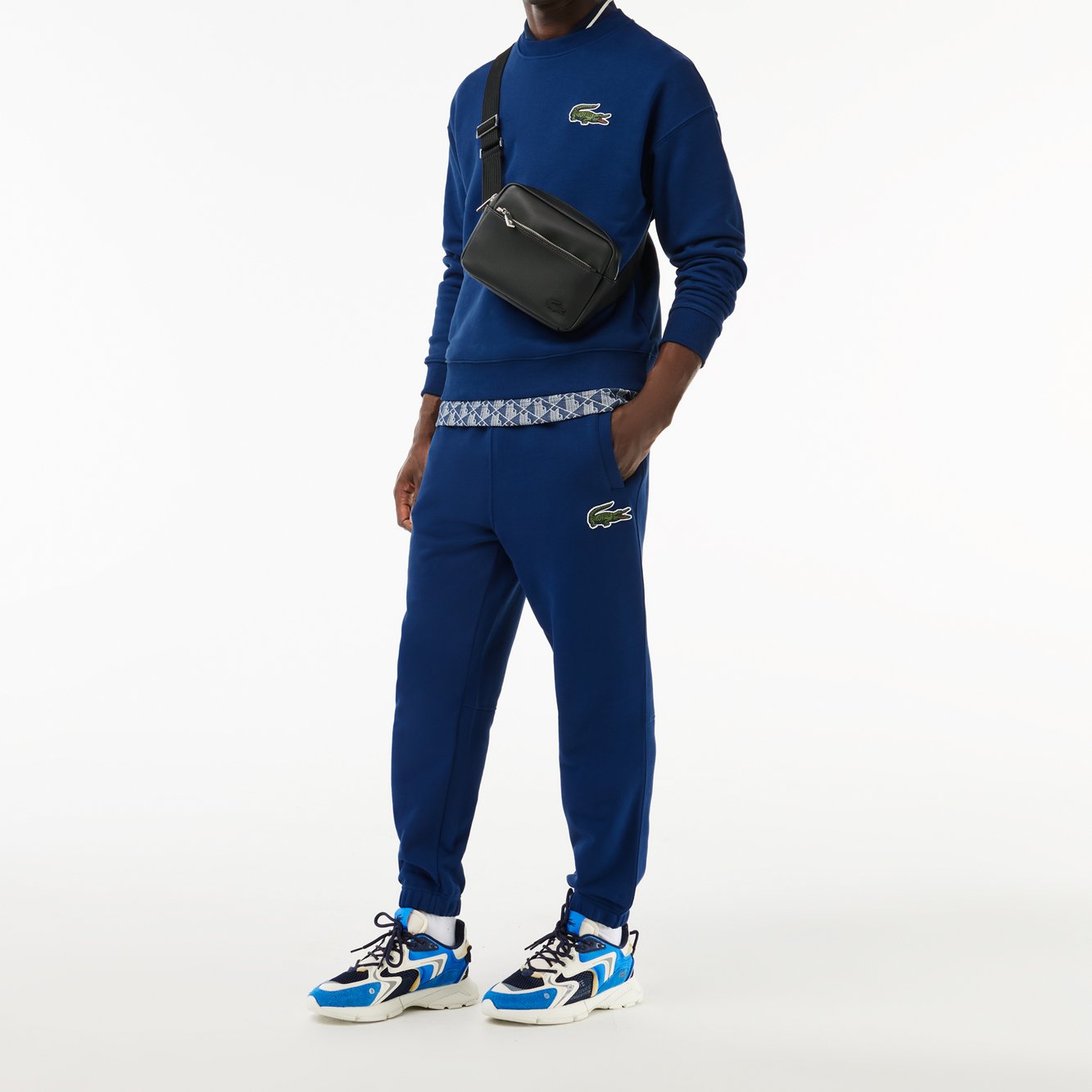 Sweatshirt unisexe Lacoste seconde main photo 4