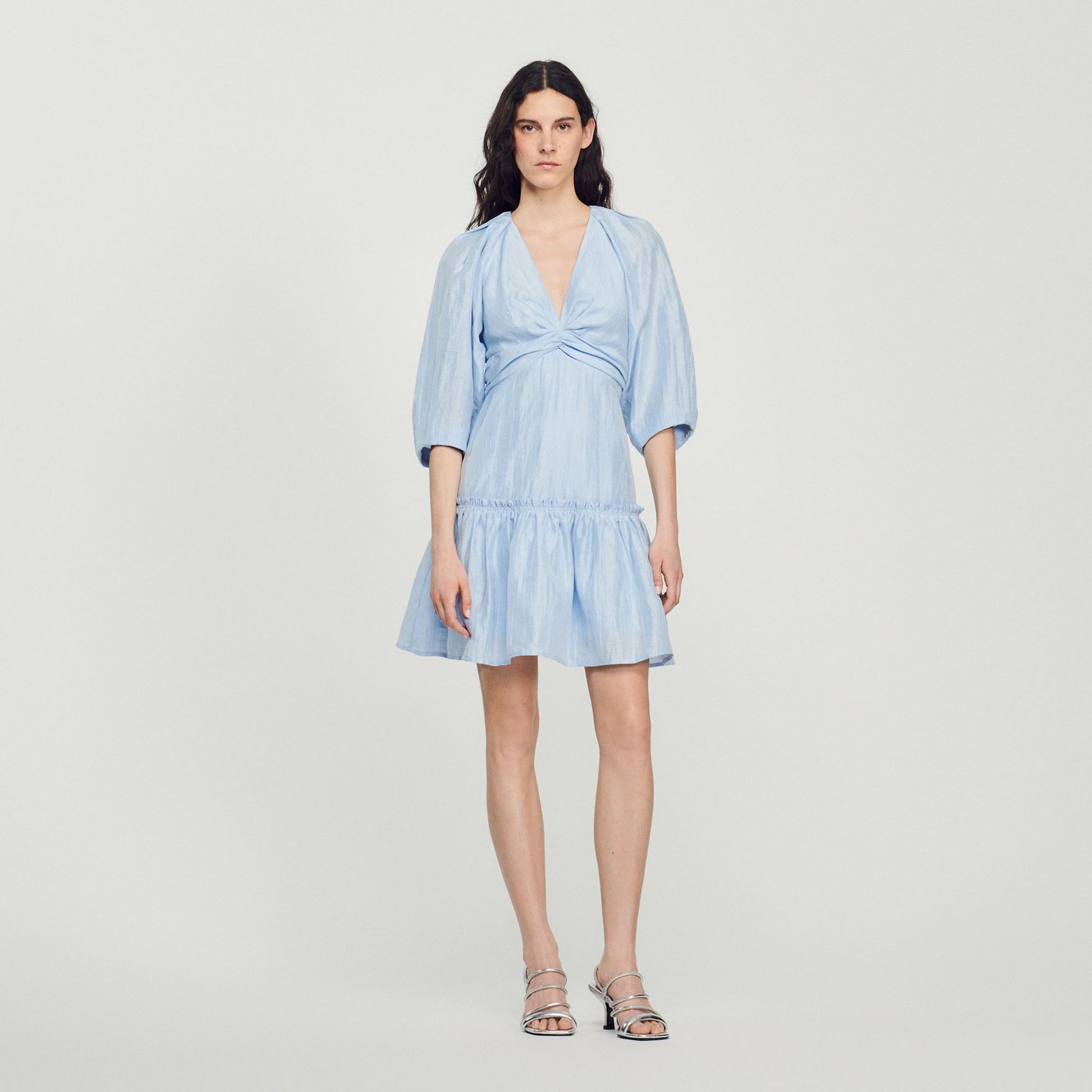 Produktfoto Kurzes Kleid mit Raffungen Nummer 1