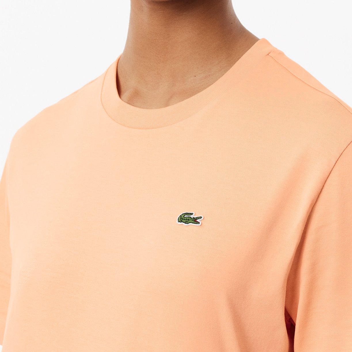 T-shirt femme Lacoste seconde main photo 3