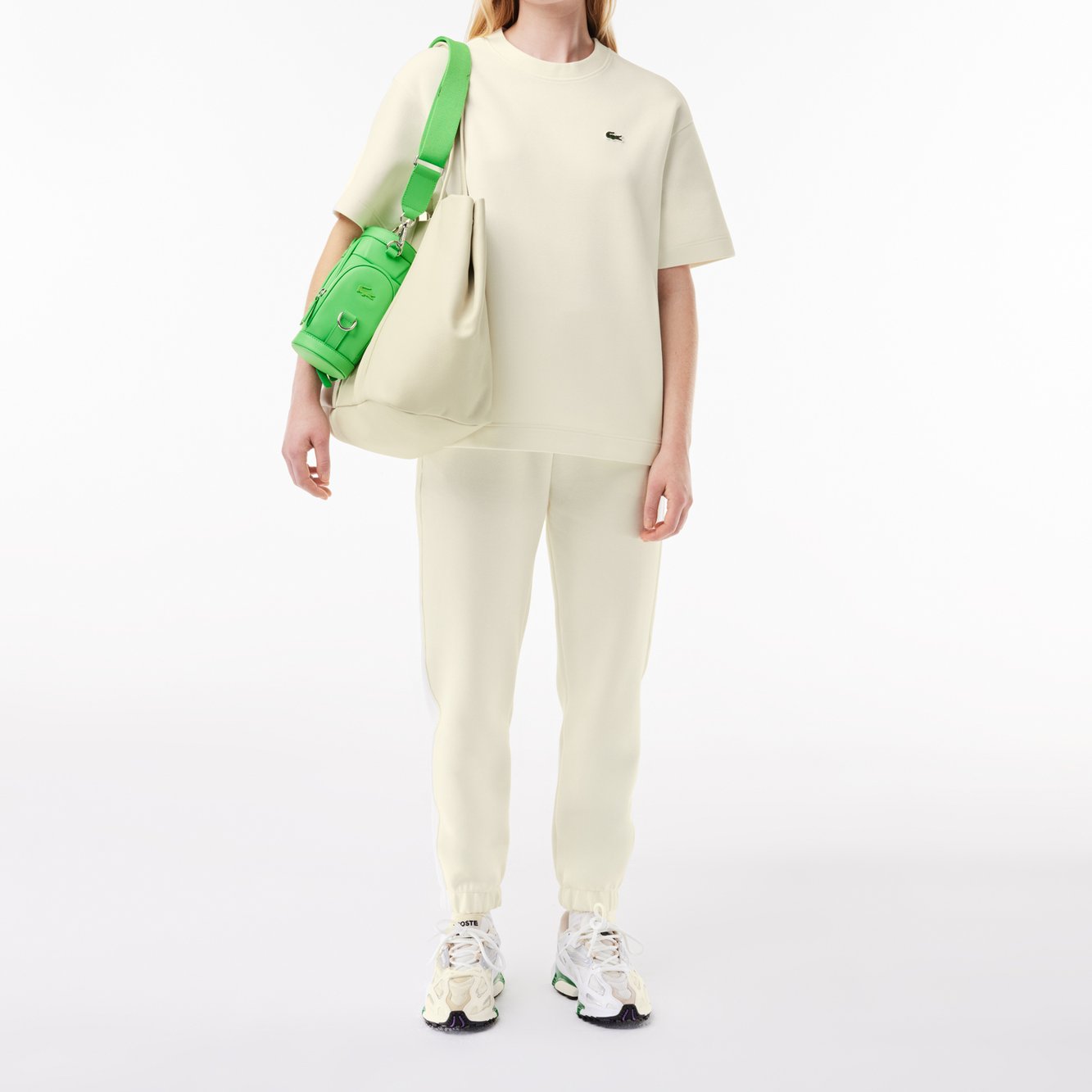T-shirt femme Lacoste seconde main photo 5