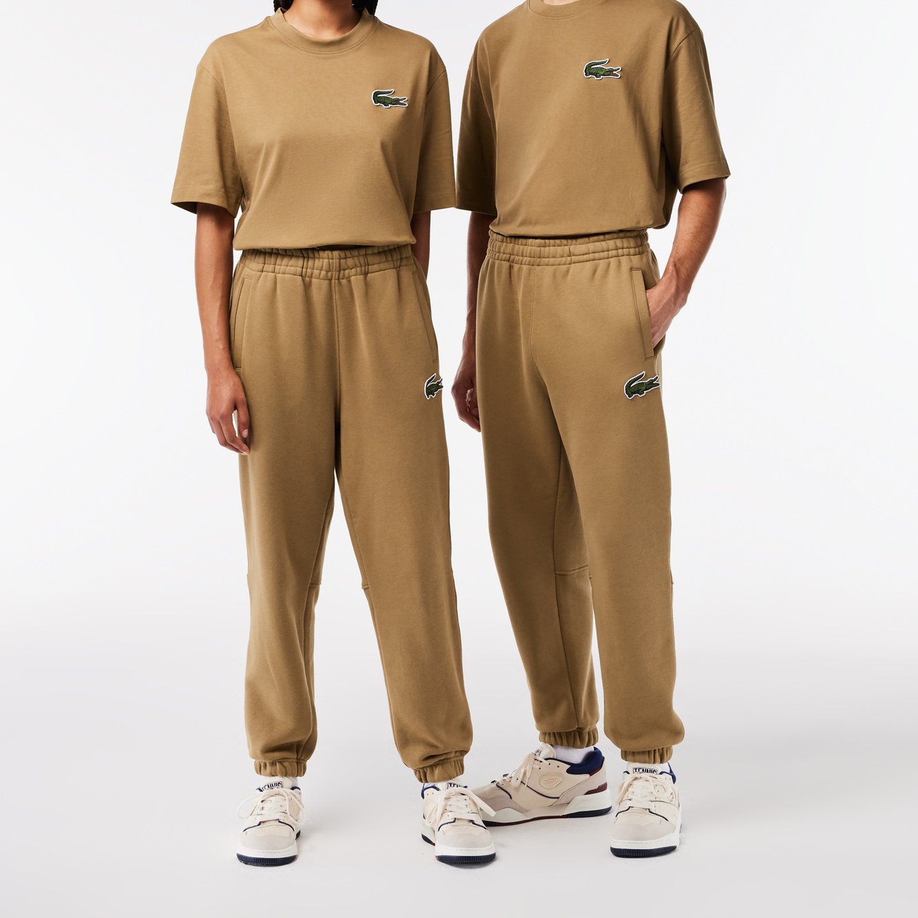 Pantalon unisexe Lacoste seconde main photo 2