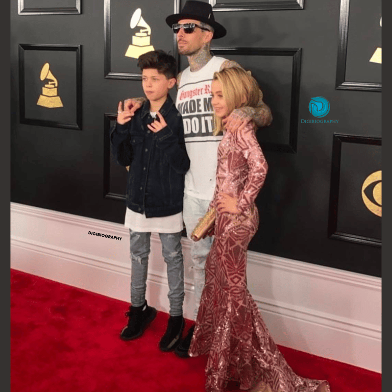 Travis Barker attend a grammy award faction with her kids