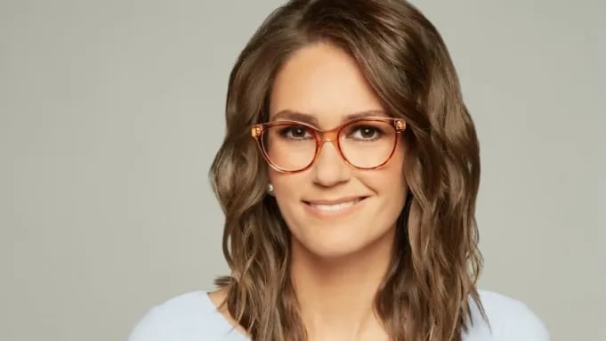  Jessica Tarlov wears a specs with the open hair