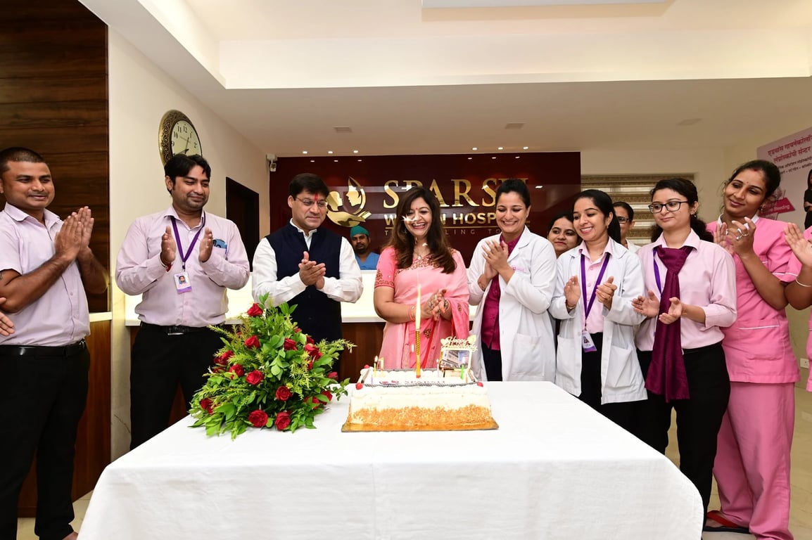 sparsh women hospital team