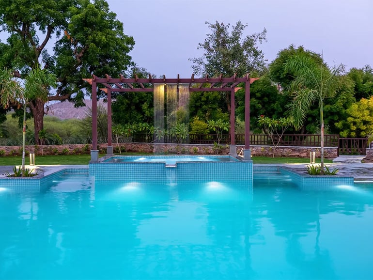 best resort in udaipur