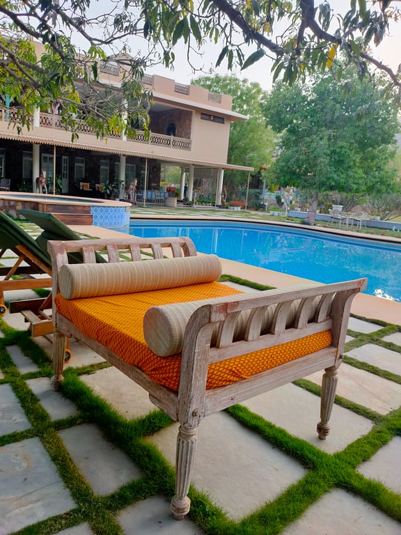 vatsalya resort pool
