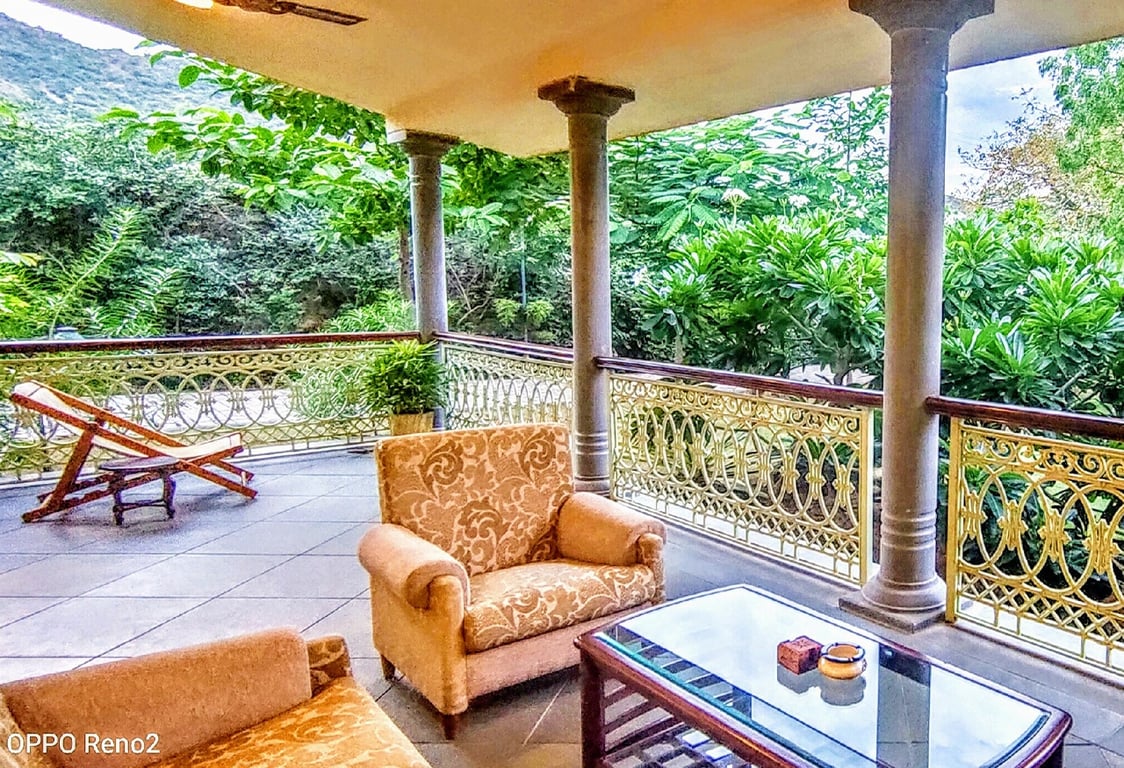 Kachnar Villa services