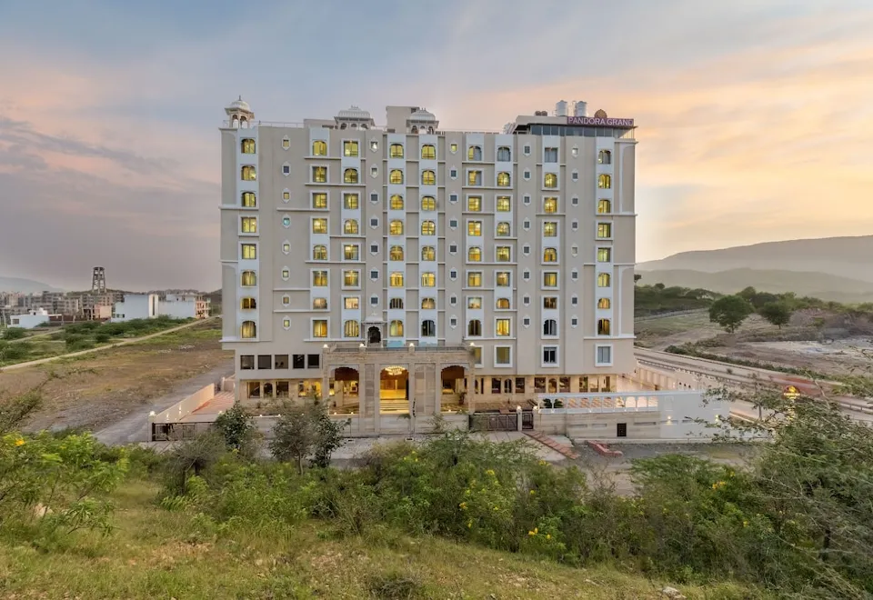 Paandora Grand Hotel Udaipur, Your Gateway to a Memorable Vacation