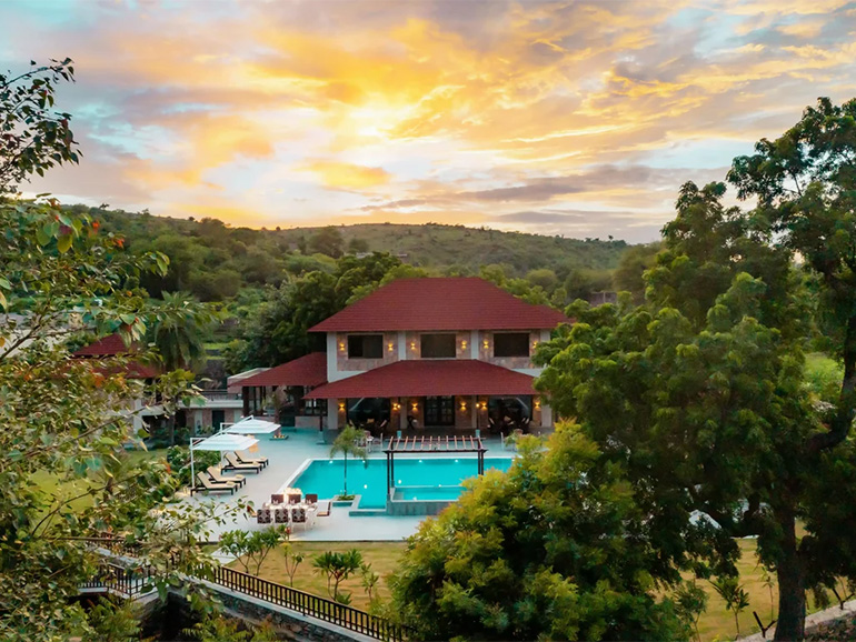 best-resort-in-eklingji