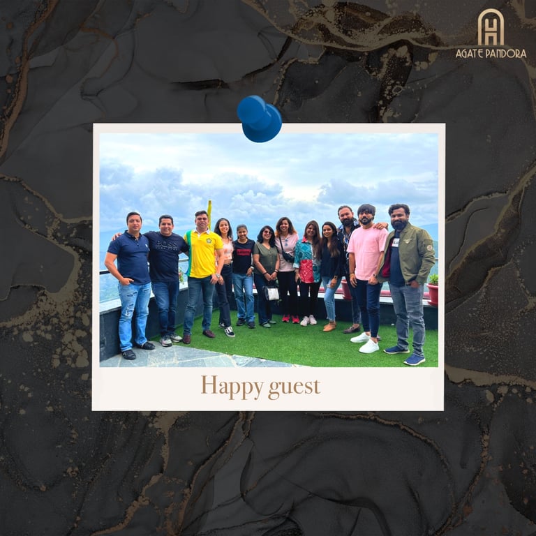 Happy Guest at Paandora