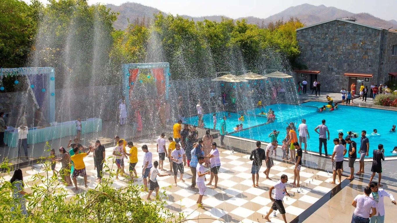 Lal Bagh swimming pool