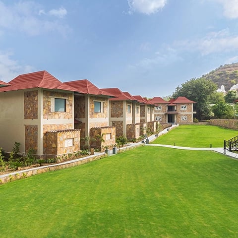 suite room sarasiruham