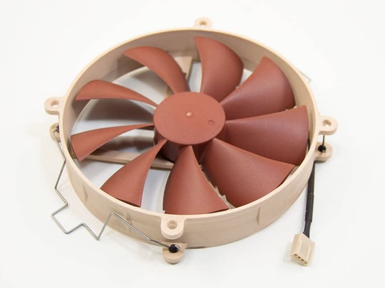Noctua NF-P14 PWM Fan - 2740009 | furbify