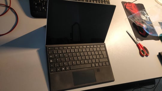 Microsoft Surface Pro 7 (8GB) (Touchscreen) értékelés Hunor #1