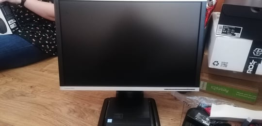 HP LA2405x értékelés István #1