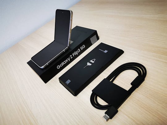 Samsung Galaxy Z FLIP3 5G BOXED - 1410087 #3