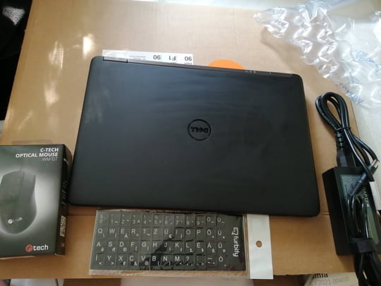 Dell Latitude E7250 értékelés Ágnes #2