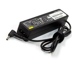 Fujitsu 65W 3,5mm x 1,35mm, 19V