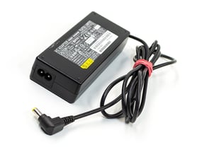 Fujitsu 90W 5,5 x 2,5mm, 19V