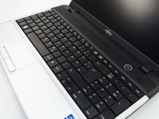 Fujitsu LifeBook A531 laptop - 1524158 | furbify