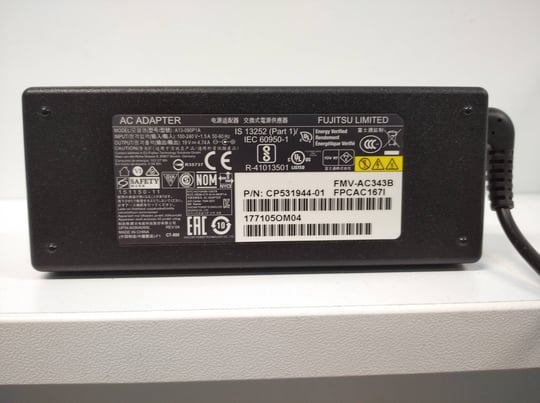 Fujitsu 90W 5,5 x 2,5mm, 19V - 1640143 #2