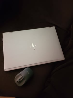 HP EliteBook x360 1030 G2 értékelés Fekete #2