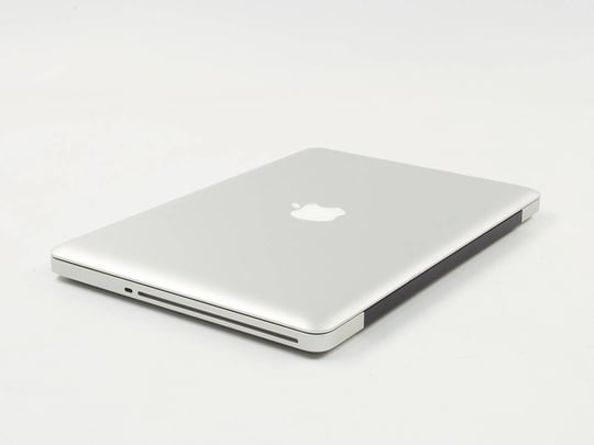 Apple MacBook Pro laptop - 1522791 | furbify