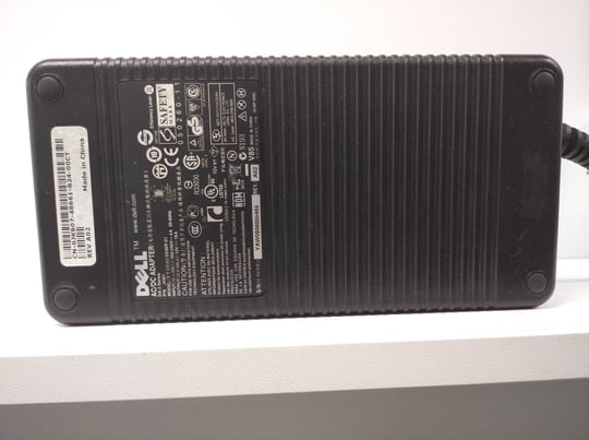 Dell D220P-01 12V 18A 220W 8 Pin - 1640267 #1
