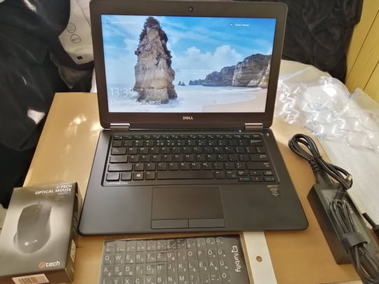 Dell Latitude E7250 értékelés Ágnes #1