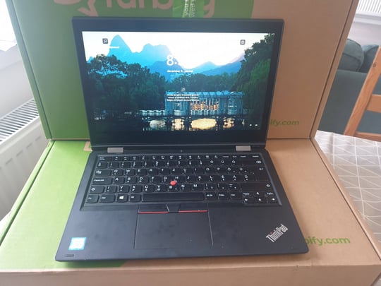 Lenovo ThinkPad L390 Yoga értékelés Ambrus #1