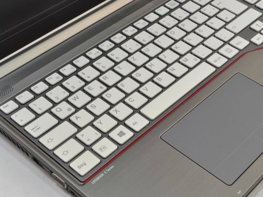 Fujitsu LifeBook E754 - 1523318 #5
