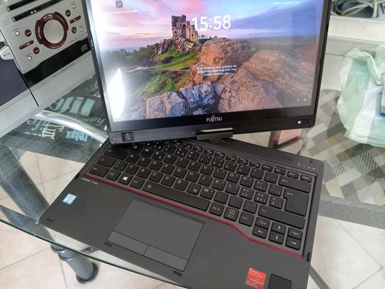 Fujitsu LifeBook T939 (Touchscreen) értékelés Ádám #1