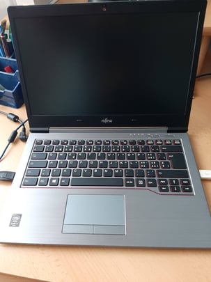 Fujitsu LifeBook U745 értékelés László #1