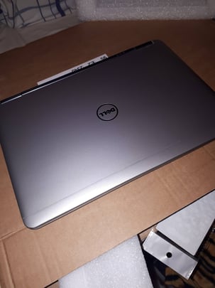 Dell Latitude E7240 értékelés Veronika #1