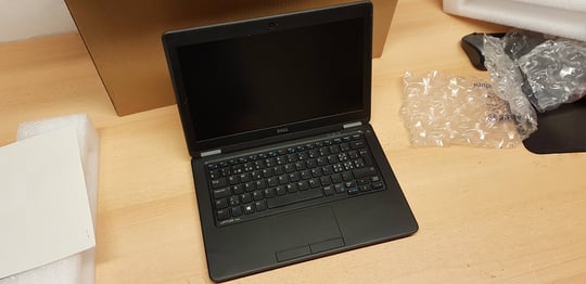 Dell Latitude E7250 értékelés Zoltán #1