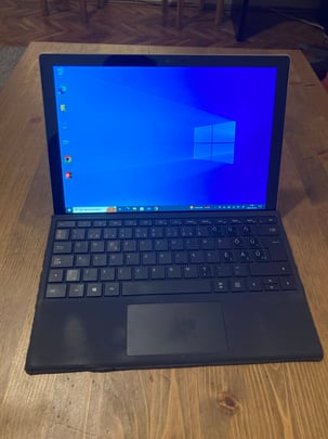 furbify értékelés Christopher #1