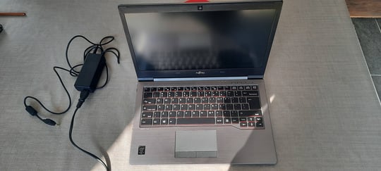 Fujitsu LifeBook U745 értékelés Vera #1